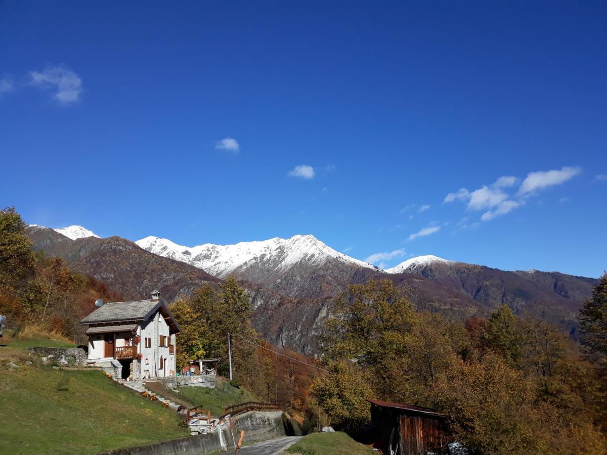Casa All'Alpe Gaggetto B & B Anzino Exterior foto