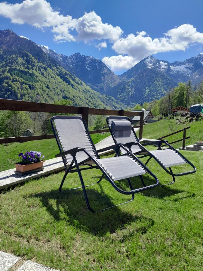 Casa All'Alpe Gaggetto B & B Anzino Exterior foto